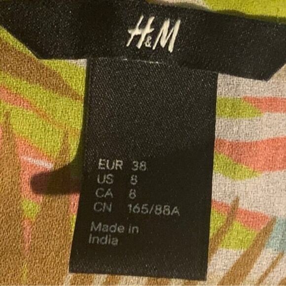 EUC H&M Women's Tropical Swim Coverup Size Small - Picture 4 of 4